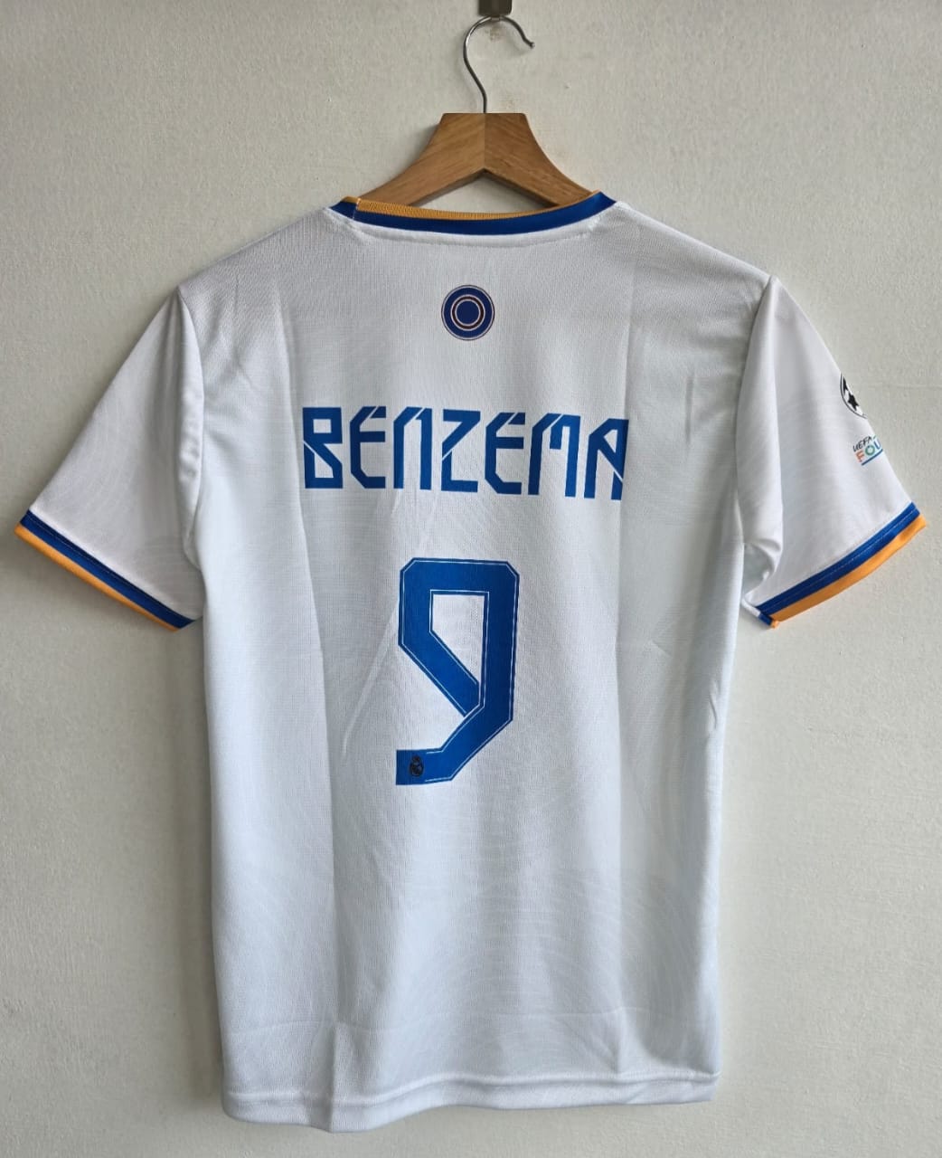 Real Madrid 2021-22 home(Benzema) - View 2
